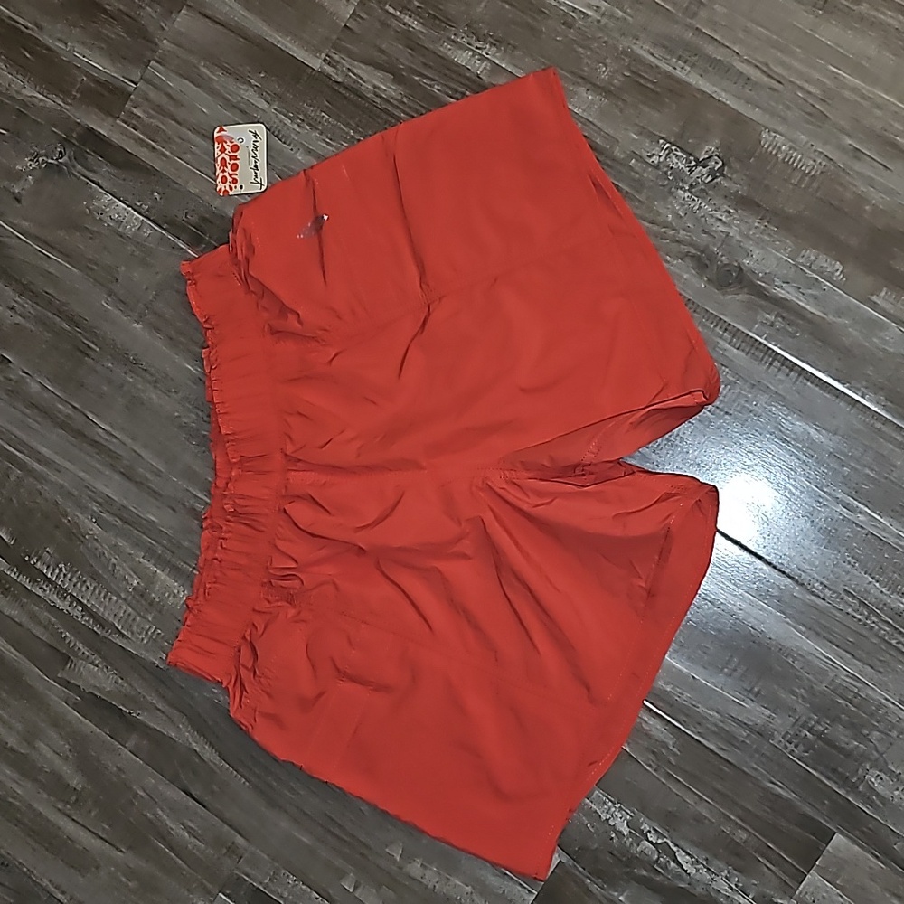 NWT Free People In The Wild Shorts Relaxed Lightweight Mid-Rise Pockets Small - Picture 2 of 10